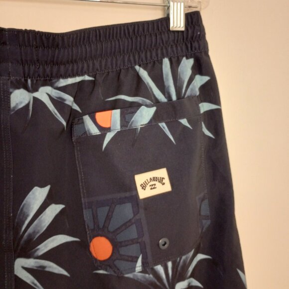 Billabong Sundays Layback Elastic Waist Drawstring Boardshorts - Picture 4 of 11